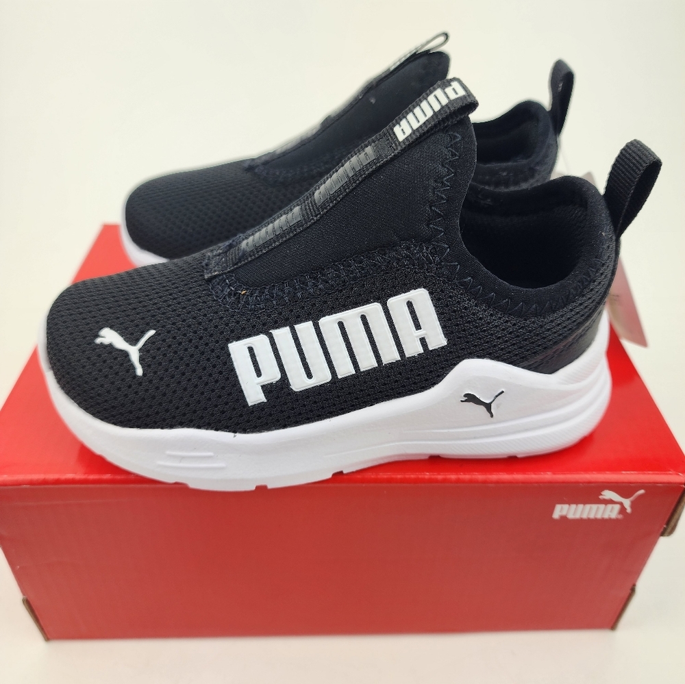 PUMA Boys Toddler & Kids Wire Run Rapid Slipon Sneakers Black New In Box